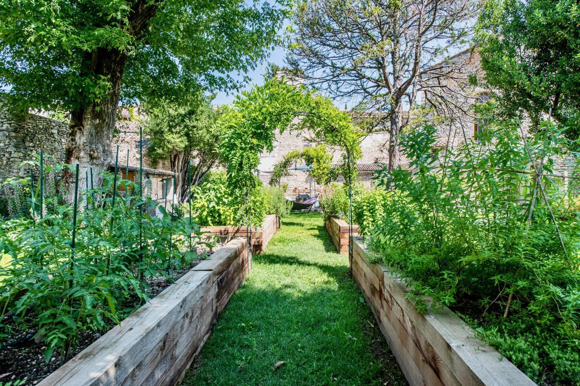 La Chapelle Sur La Sorgue Acomodação com café da manhã LʼIsle-sur-la-Sorgue Exterior foto
